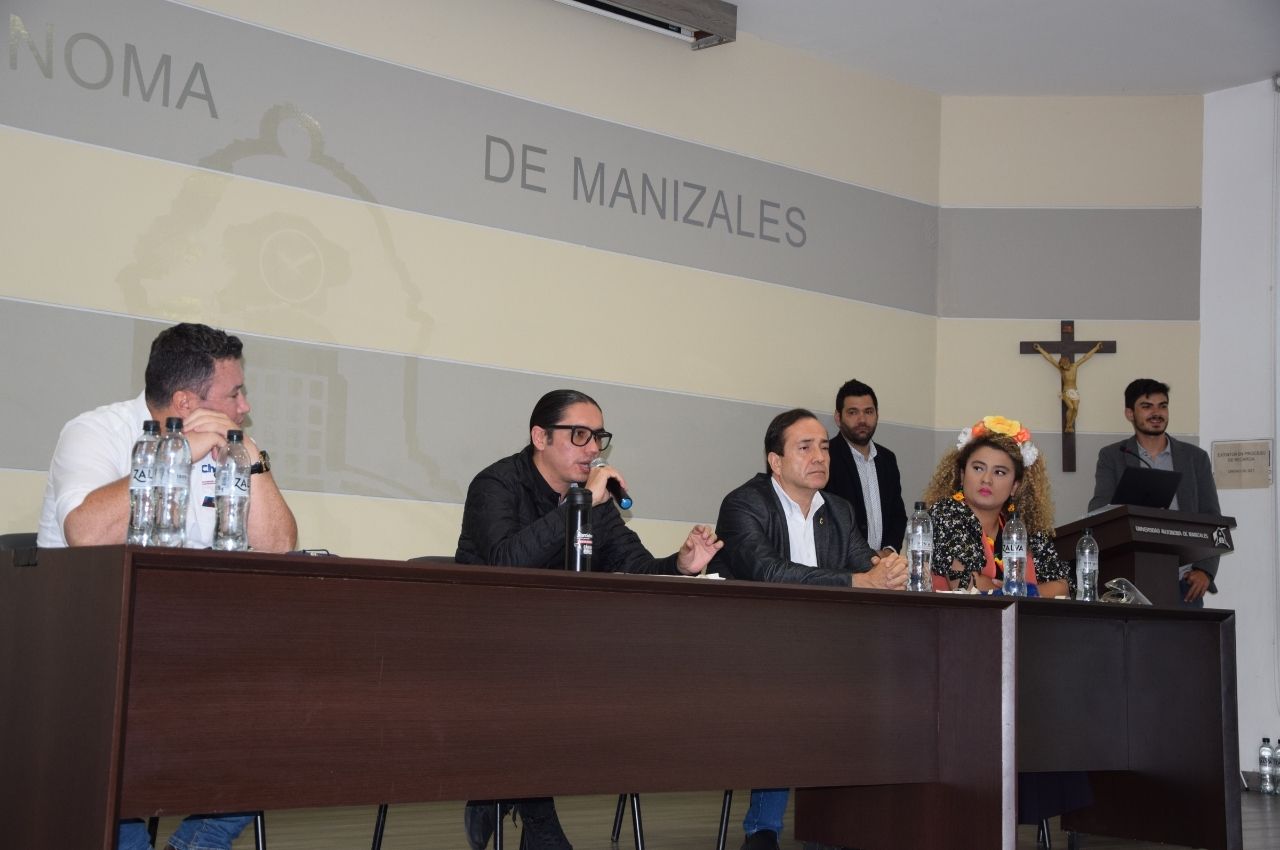 Candidatos políticos en la UAM