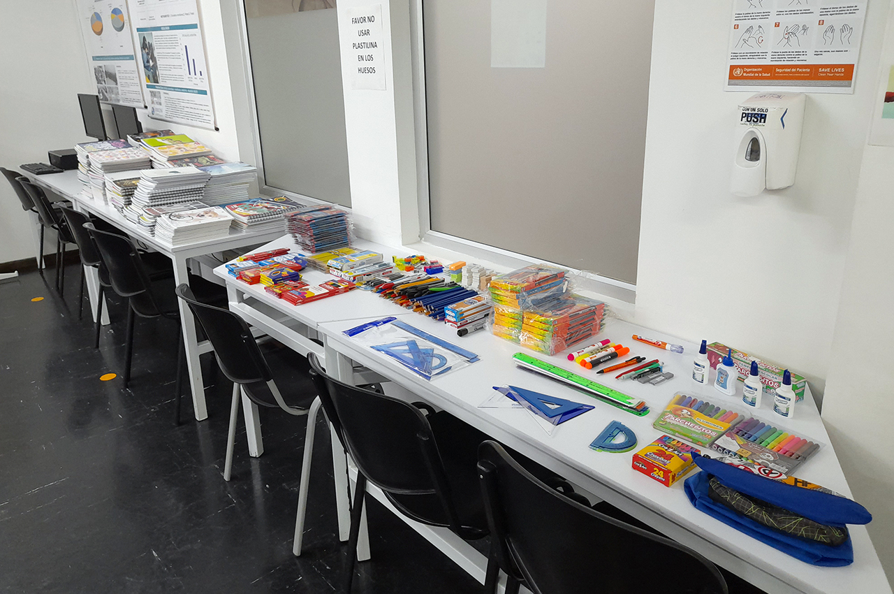 Donación útiles escolares