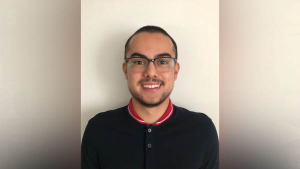 Alejandro Mora Rubio, estudiante de noveno semestre de Ingeniería Biomédica y de Ingeniería Electrónica e integrante del Semillero Bioinformática e Inteligencia Artificial uam Alejandro Mora Rubio, estudiante de noveno semestre de Ingeniería Biomédica y de Ingeniería Electrónica e integrante del Semillero Bioinformática e Inteligencia Artificial uam