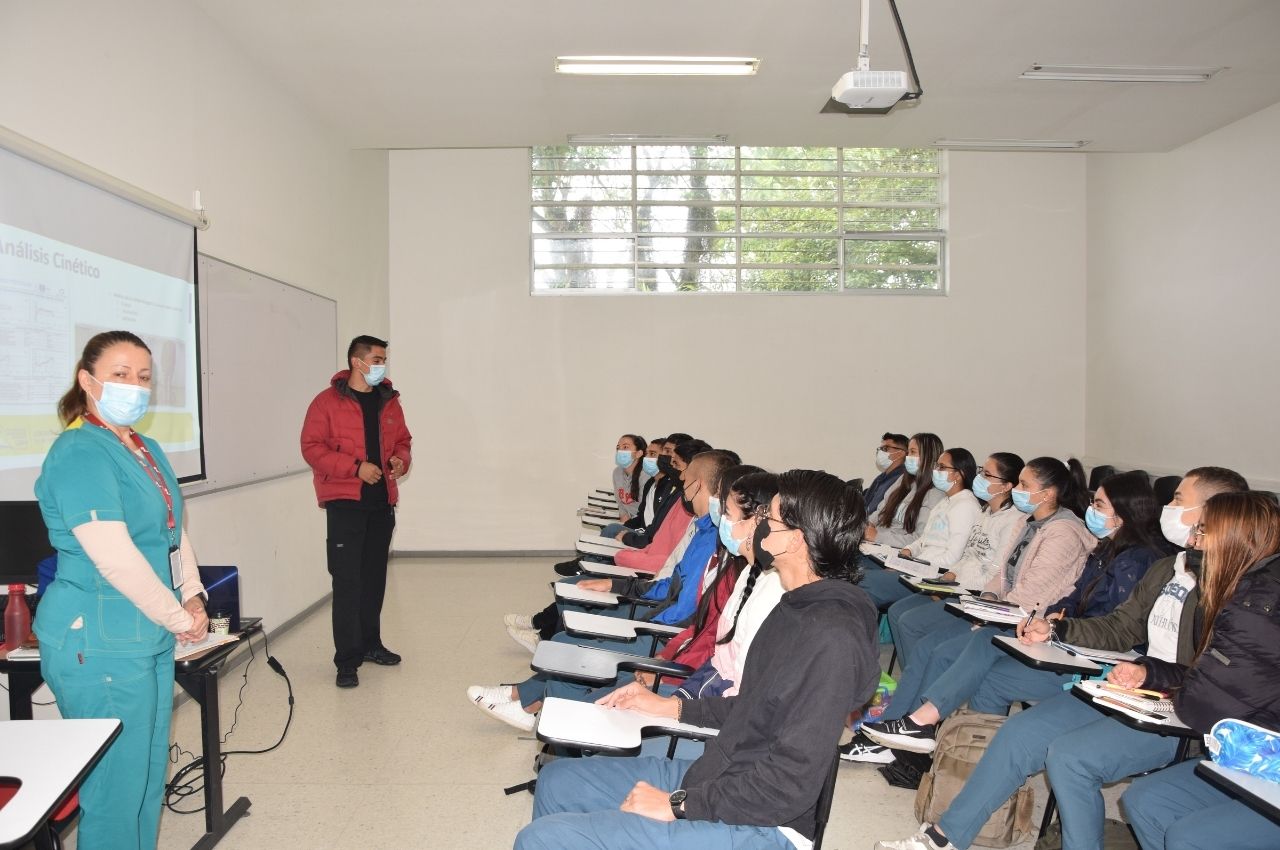 Conferencia orientada a Estudiantes Fisioterapia