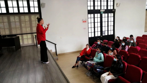 Comunicación para el liderazgo y la asertividad Comunicación para el liderazgo y la asertividad