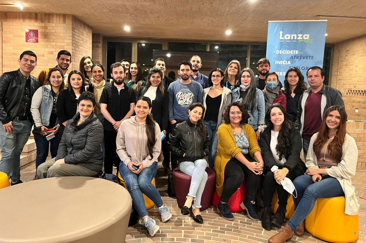 Primer networking de los participantes de Lanza Más