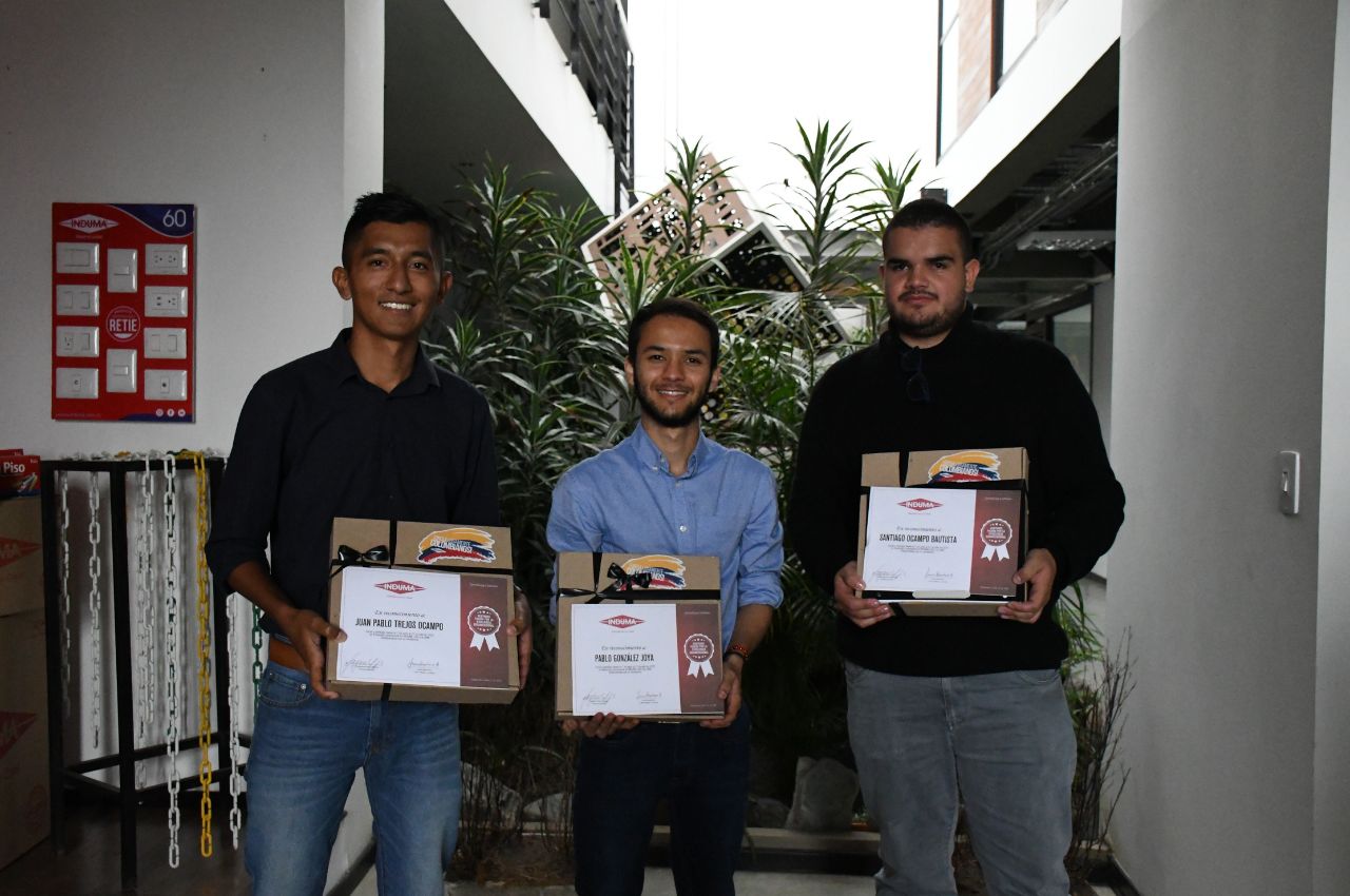 Tres estudiantes UAM culminaron su proceso de inmersión en Induma Estudiantes participantes de la Inmersión Induma