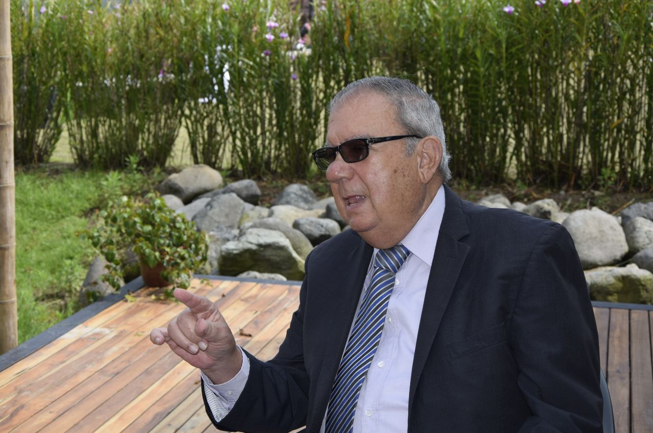 Don Hernán Arango Uribe, una vida de amor y servicio a la educación Don Hernán Arango Uribe, una vida de amor y servicio a la educación