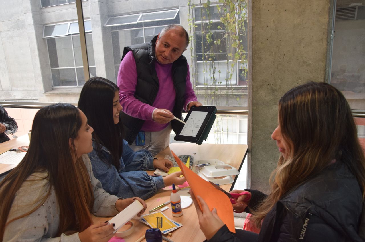 Gerencie proyectos con la UAM.  Buenas prácticas empresariales