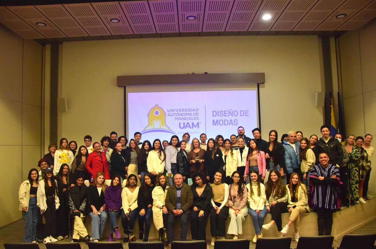 La UAM celebró el Día del Diseñador de Modas La UAM celebró el Día del Diseñador de Modas