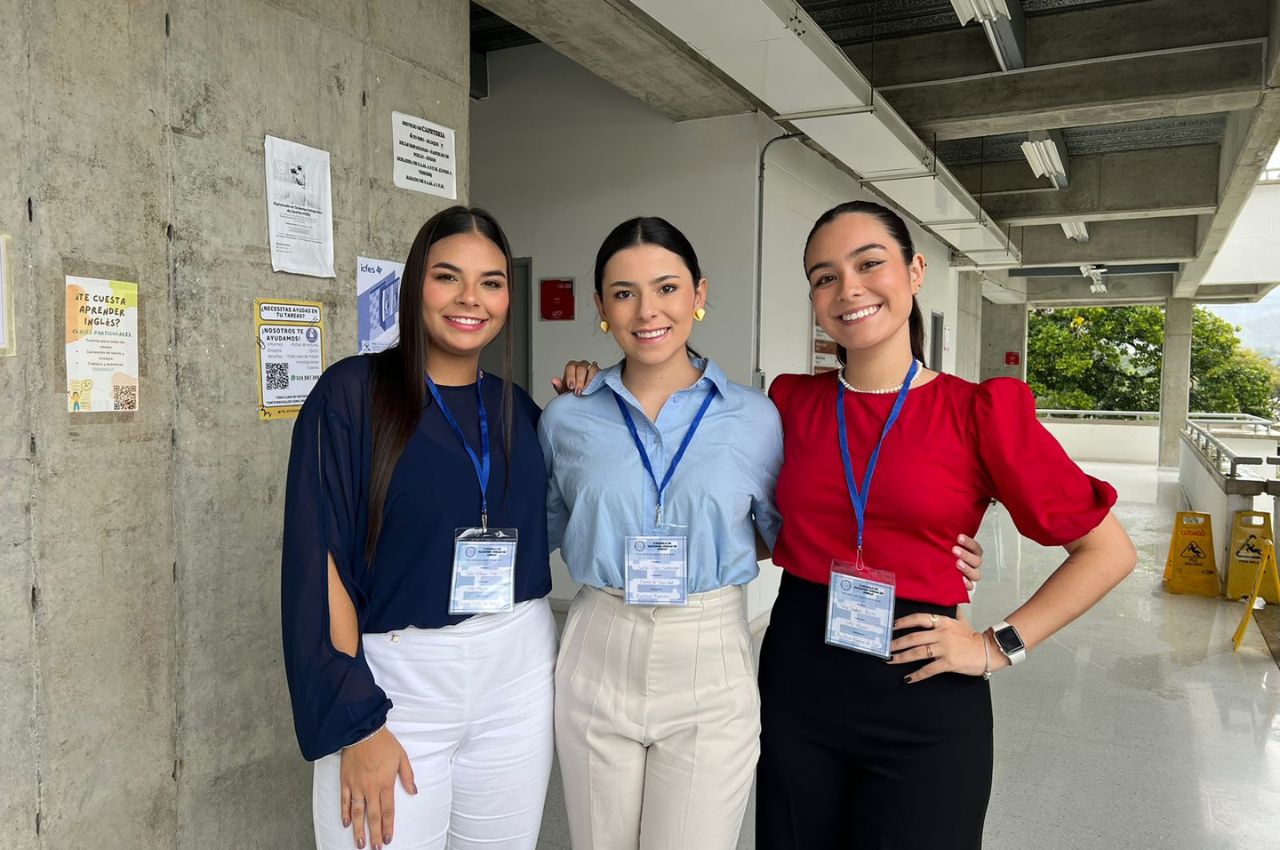 Estudiantes UAM en Modelo de Naciones Unidas ANEIAPMUN UTP 2022 Estudiantes UAM en Modelo de Naciones Unidas ANEIAPMUN UTP 2022