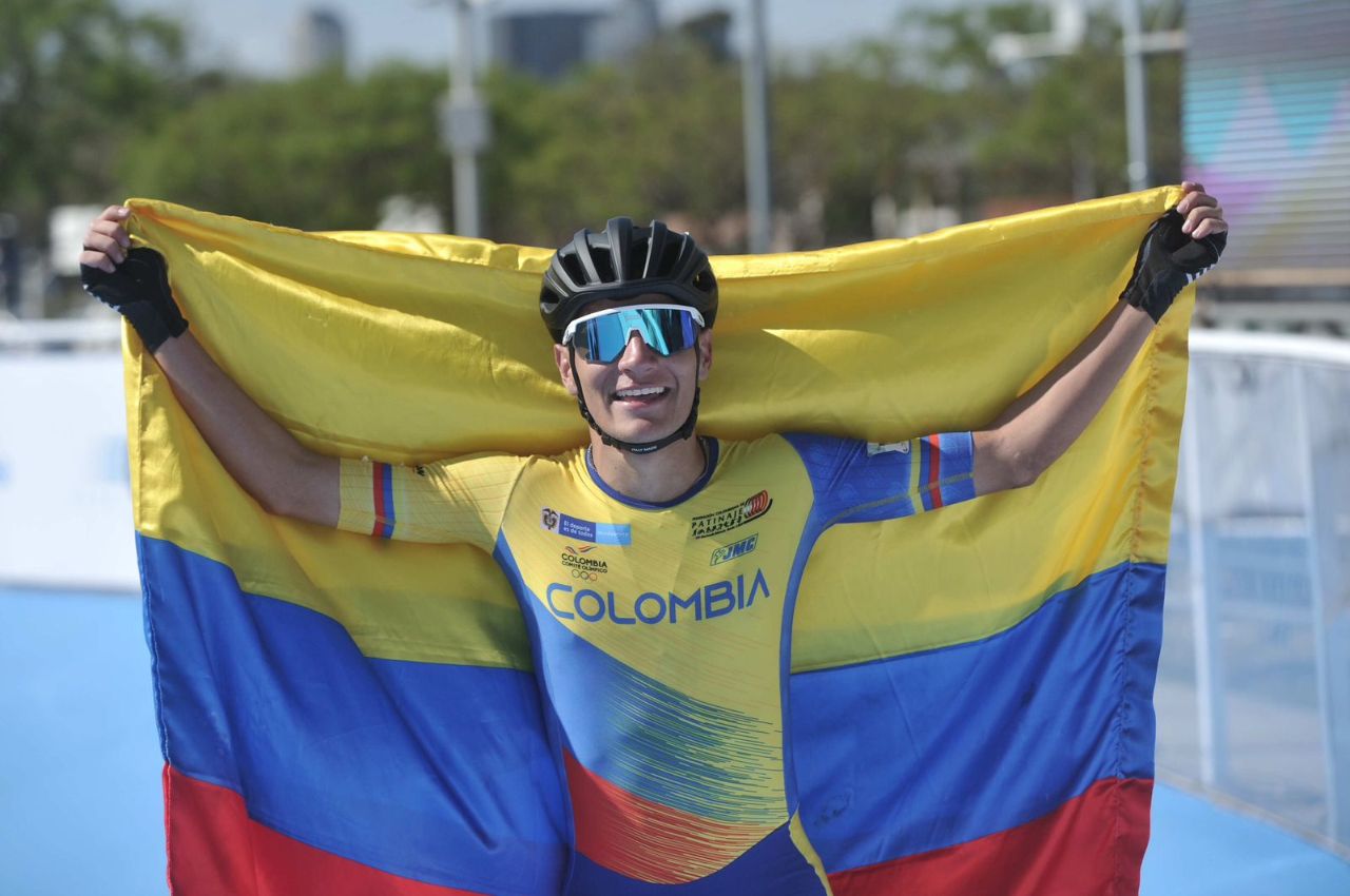 Campeón mundial en Patinaje de Velocidad es estudiante UAM Campeón mundial en Patinaje de Velocidad es estudiante UAM