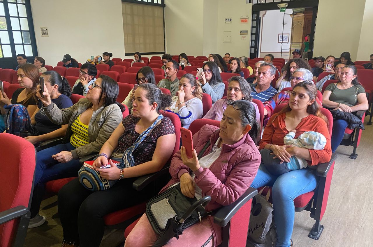 Programa "Empodera" transforma vidas y construye un futuro Programa "Empodera" transforma vidas y construye un futuro