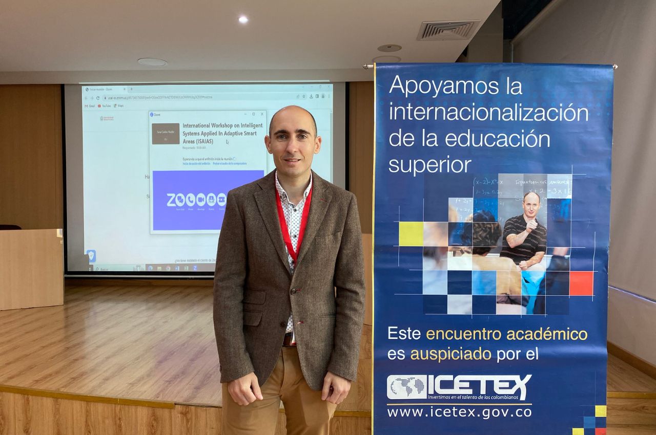 Profesor internacional profundiza sobre Ciudades Inteligentes sostenibles Profesor internacional profundiza sobre Ciudades Inteligentes sostenibles
