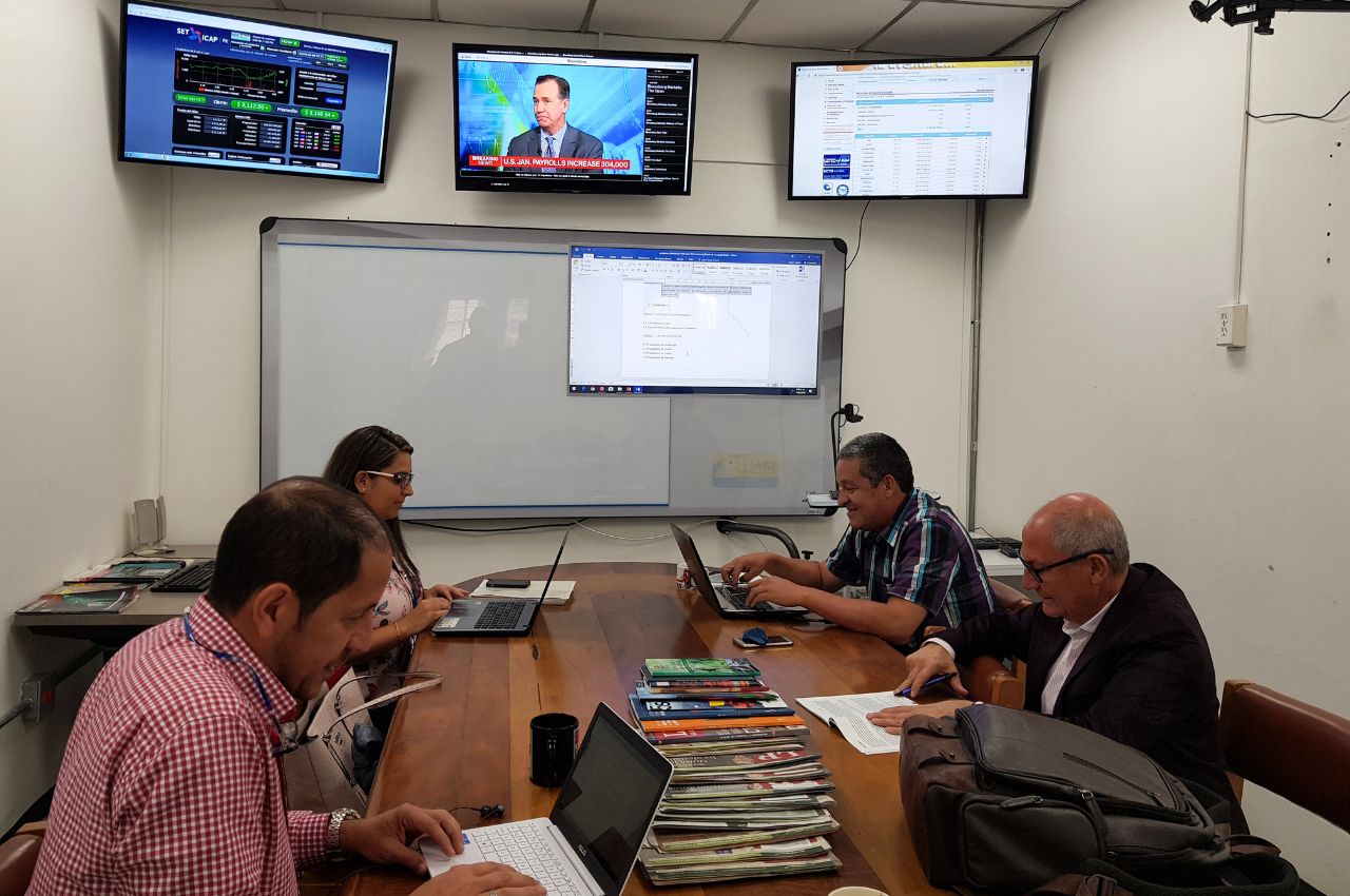 El E-commerce: Clave del Éxito Financiero para las PYMES El E-commerce: Clave del Éxito Financiero para las PYMES