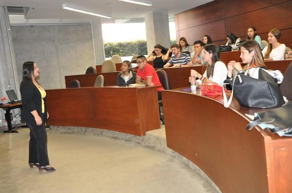 Apertura posgrados en clinicas odontologicas inducciones-clinicas-odontologicas