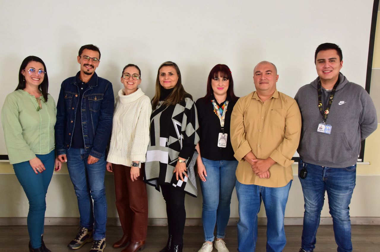 VidaApp: Prototipo de App para la Prevención de Pensamientos y Acciones Suicidas VidaApp: Prototipo de App para la Prevención de Pensamientos y Acciones Suicidas