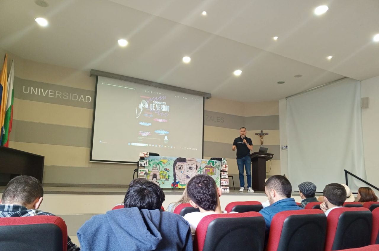 Estudiantes comprometidos en la busqueda de la Paz y Competitividad Estudiantes comprometidos en la busqueda de la Paz y Competitividad