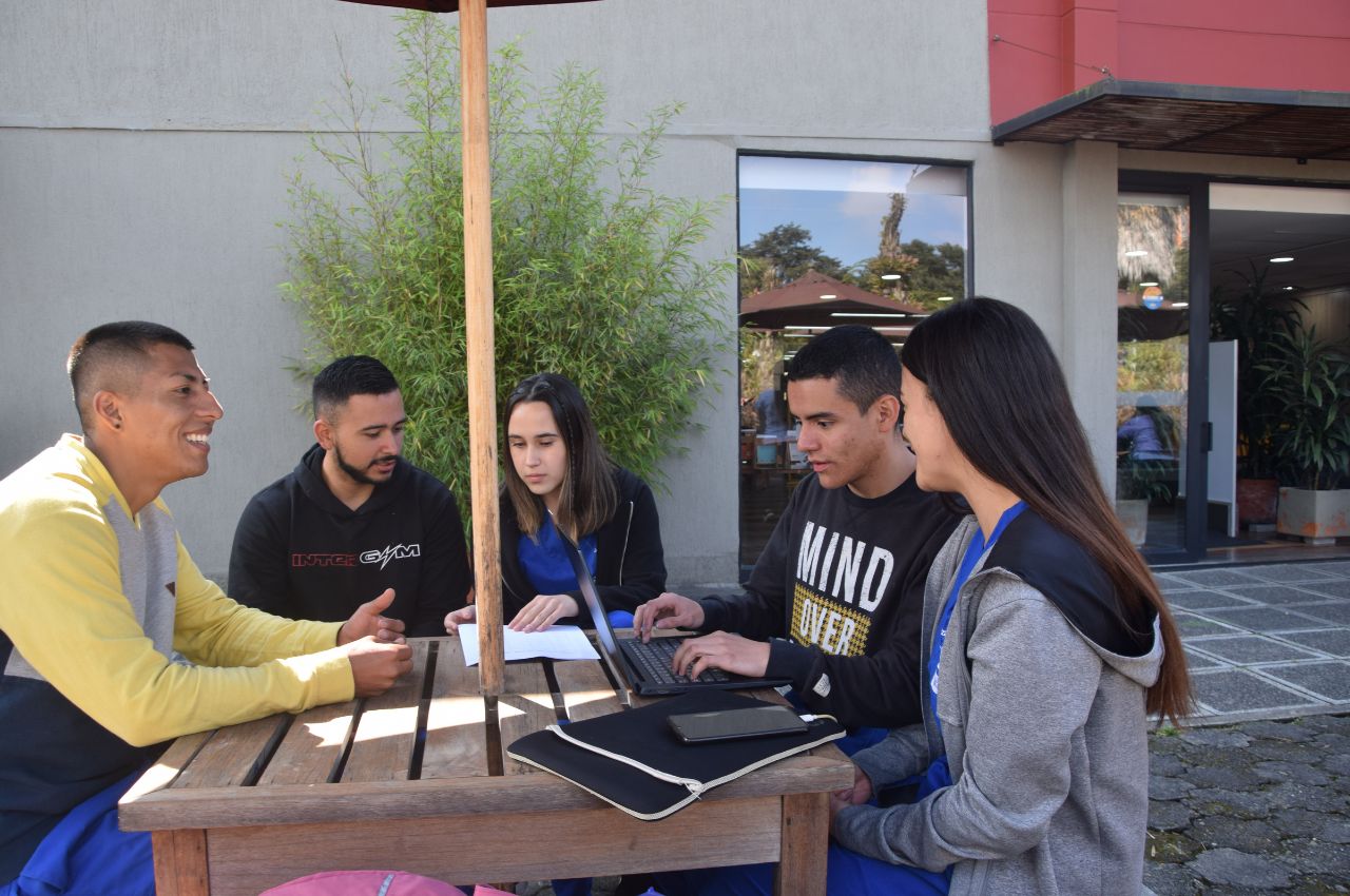 La UAM brinda oportunidades educativas a estudiantes de República Dominicana