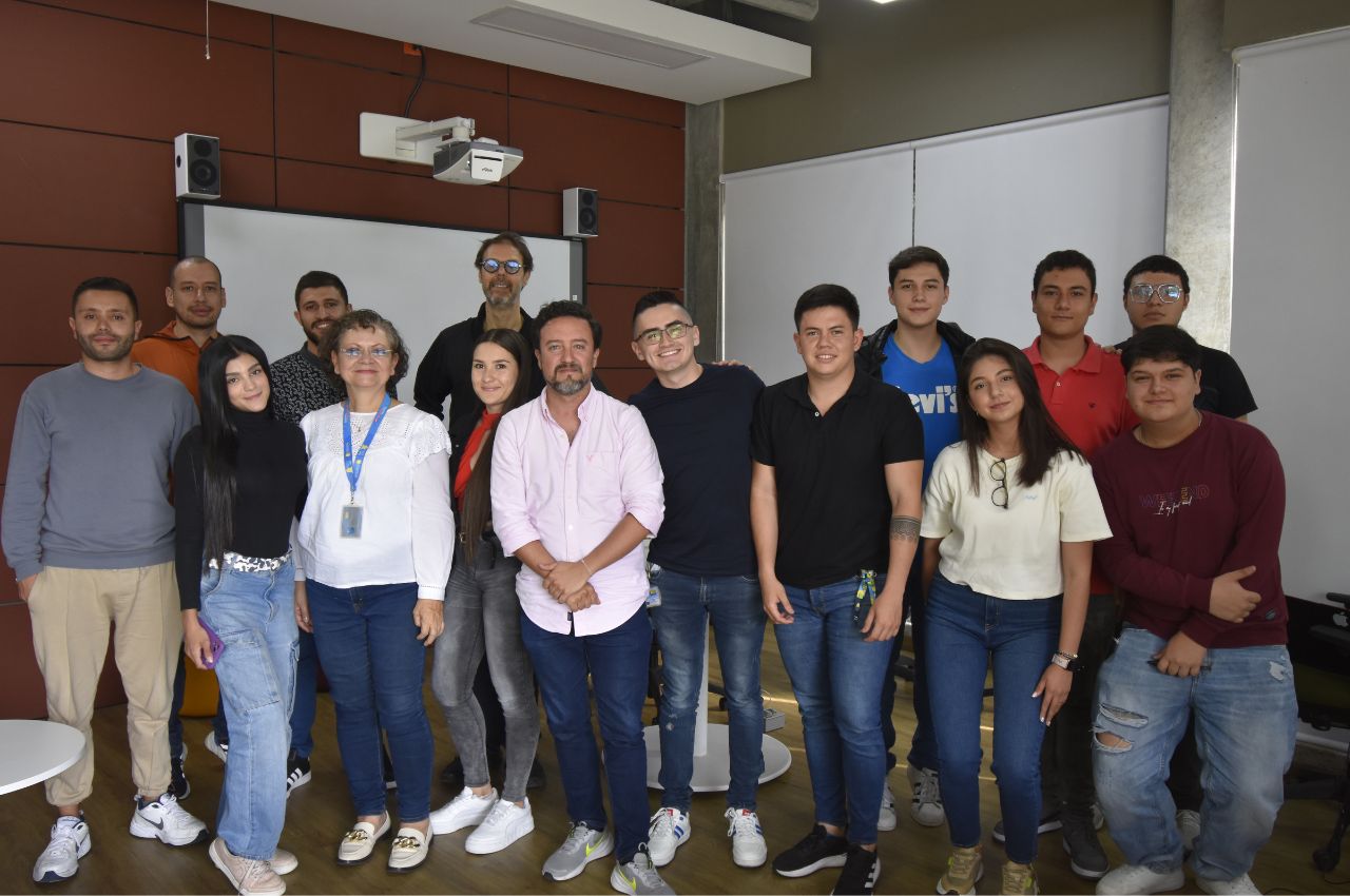 Experto internacional en gobernanza de datos visitó la UAM Experto internacional en gobernanza de datos visitó la UAM