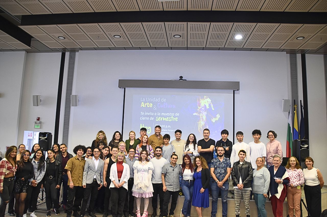 Talento y creatividad: protagonistas en el cierre del semestre de Arte y Cultura en la UAM Talento y creatividad: protagonistas en el cierre del semestre de Arte y Cultura en la UAM