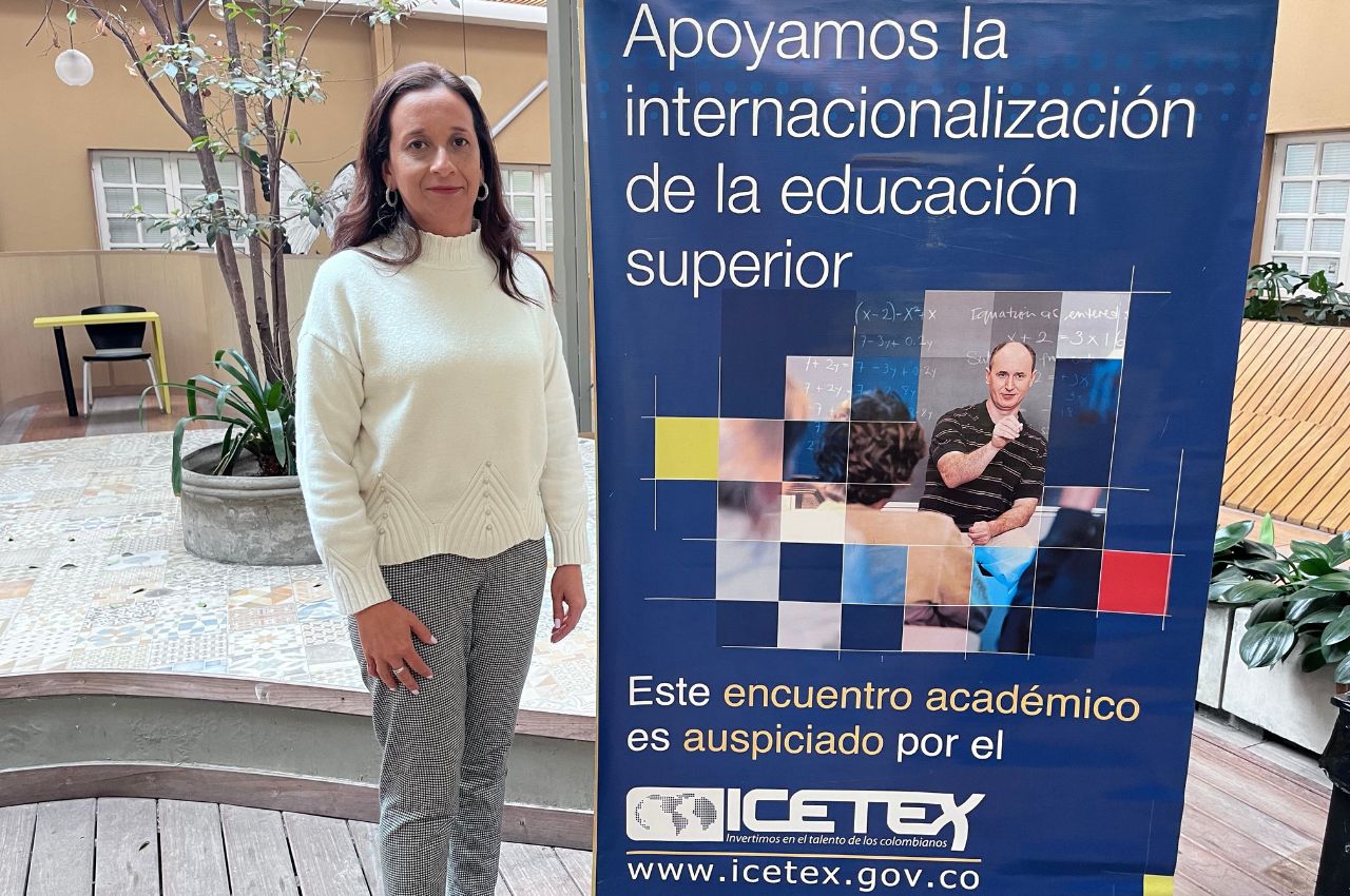 Éxito en Perú: Maestría en Traducción e Interpretación destaca en congreso internacional