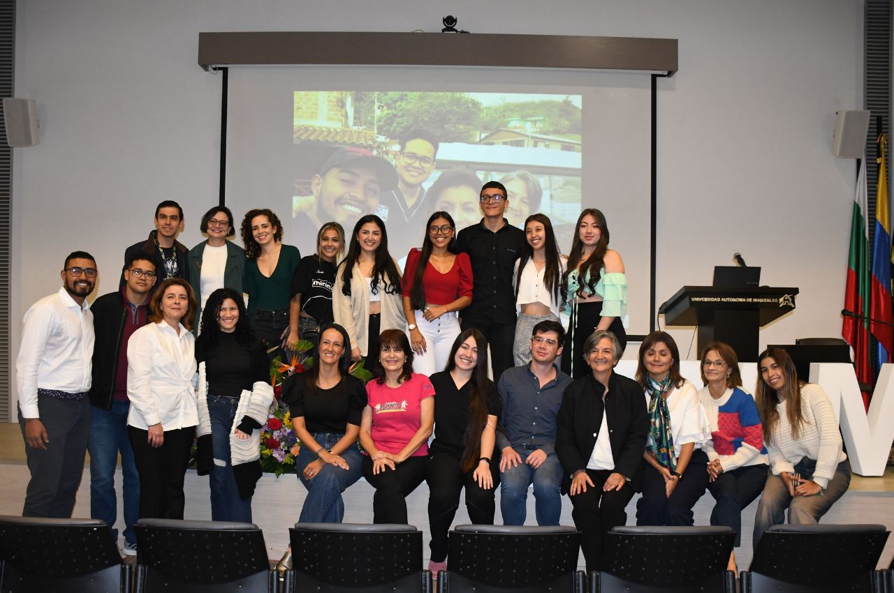 Entrega de certificados a voluntarios UAM de la Alianza por un Futuro Libre de Caries