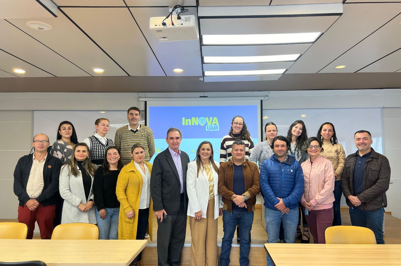 Lanzamiento oficial del Modelo de Gestión de la Innovación UAM. Lanzamiento oficial del Modelo de Gestión de la Innovación UAM.