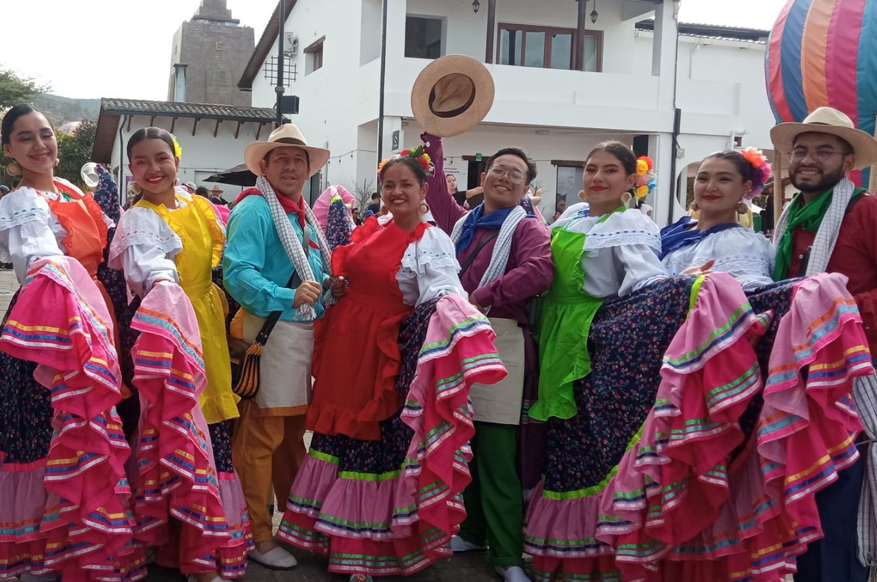 Enraizados UAM, un embajador de Arte y Cultura UAM Enraizados UAM, un embajador de Arte y Cultura UAM