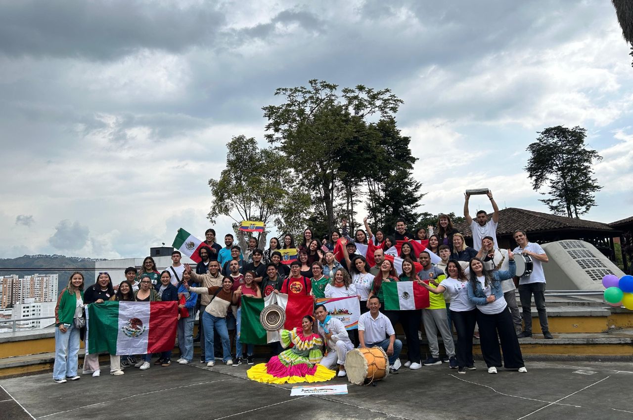 Manizales da la bienvenida a sus nuevos estudiantes internacionales. Manizales da la bienvenida a sus nuevos estudiantes internacionales.