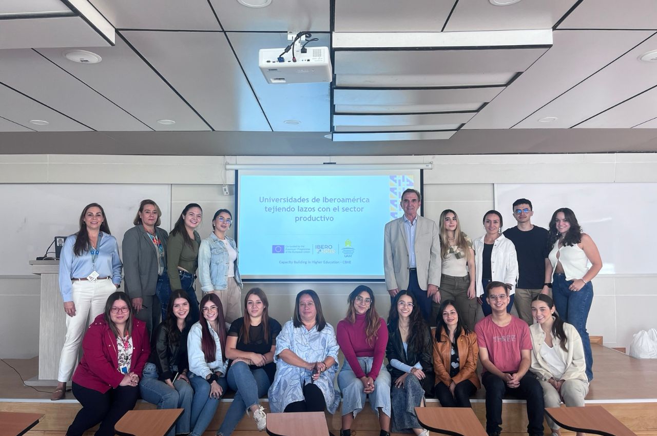 Lanzamiento del programa UAM Dual Skills para estudiantes - proyecto Ibero4jobs. Lanzamiento del programa UAM Dual Skills para estudiantes - proyecto Ibero4jobs.