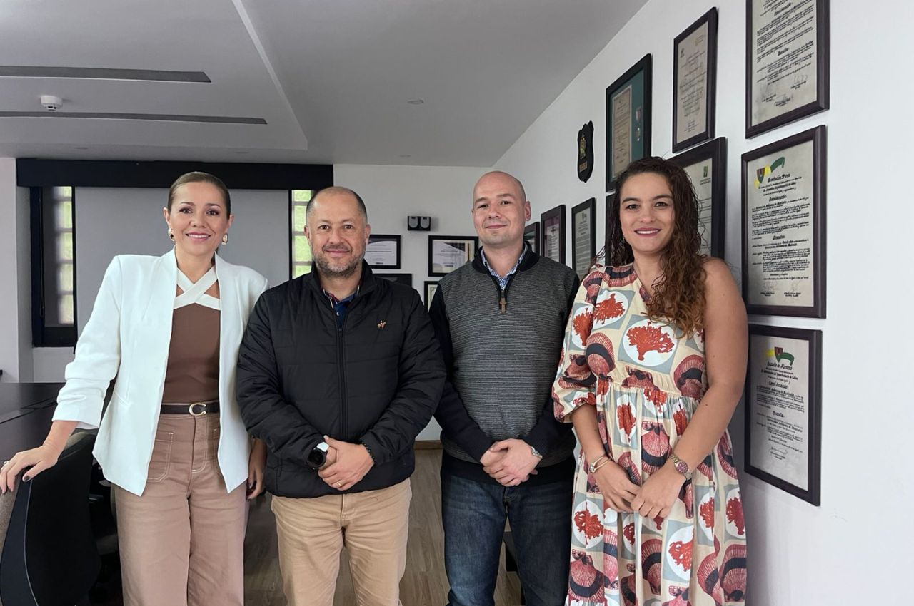 La UAM en la Red de Instituciones de Educación Superior para el aseguramiento de la calidad -RIESAC Representantes UAM frente a la Red RIESAC