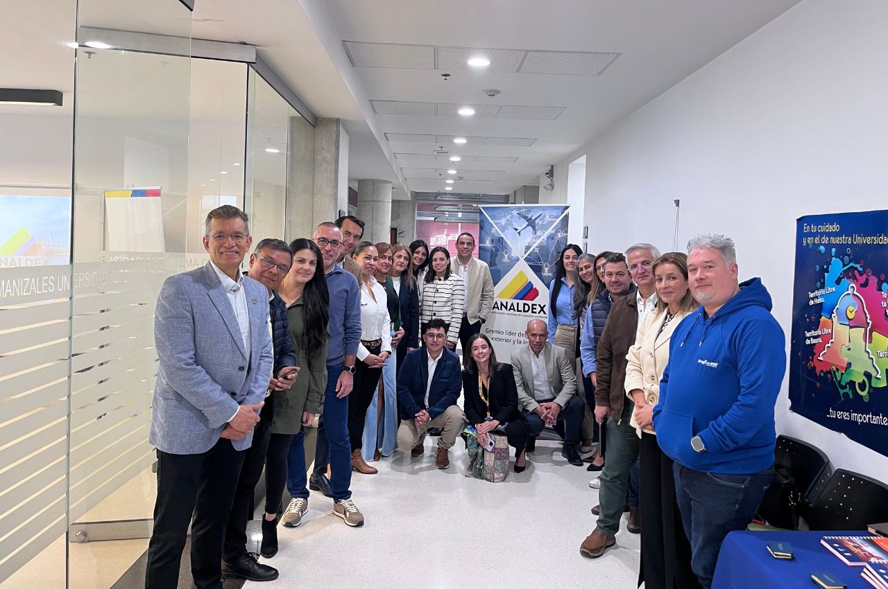 La UAM reunió al Comité de CEOs de las empresas afiliadas a Analdex. CEOs de las empresas afiliadas a Analdex se reúnen en la UAM
