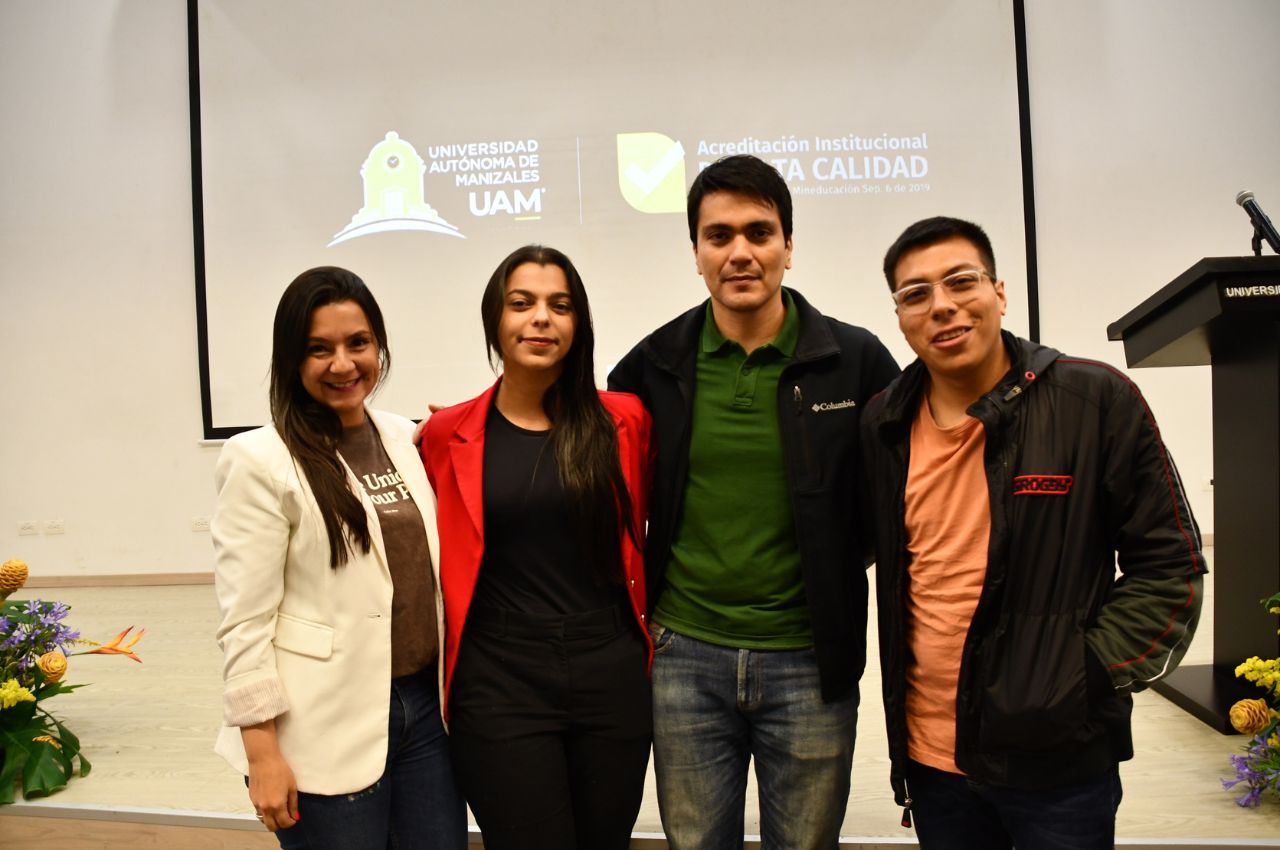 Lanzamiento de la primera Hackathon Geoespacial Cafetera de Colombia. Comienza fase 1 de la primera Hackathon Geoespacial Cafetera de Colombia.