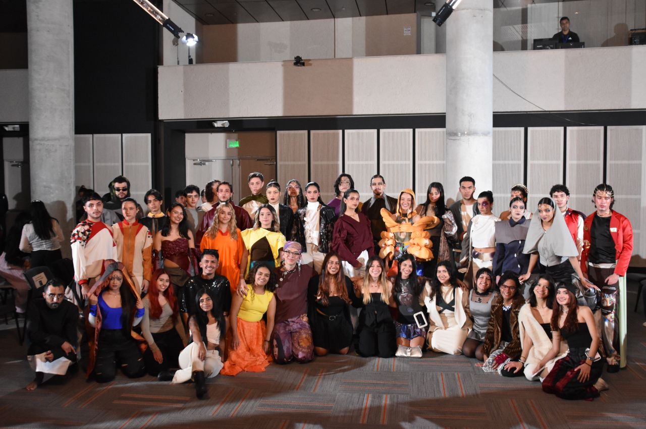 Vestires UAM, evento del programa de Diseño de Modas Estudiantes de Diseño de Modas en evento Vestires UAM