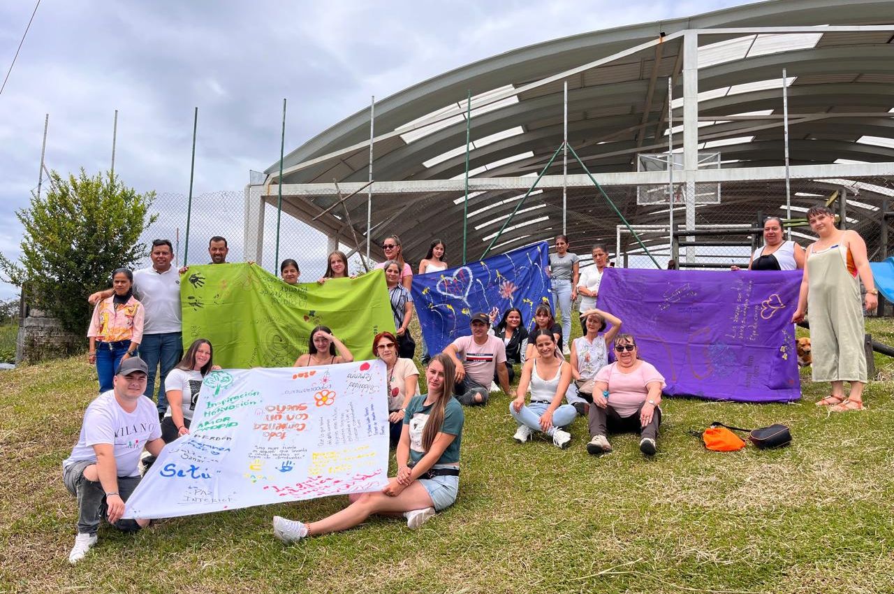 Proyecto “Empoderamiento de mujeres indígenas y campesinas en el departamento de Caldas (Colombia) para la exigibilidad y realización de derechos”. La propuesta avanza, las mujeres conectan sus capacidades