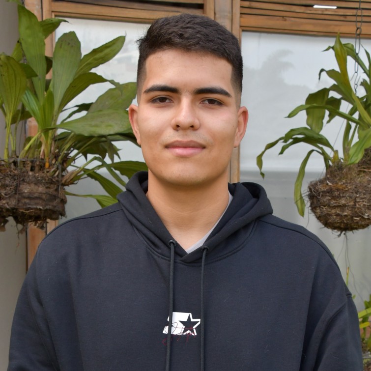 Cesar Alexis Tabares Tavera
