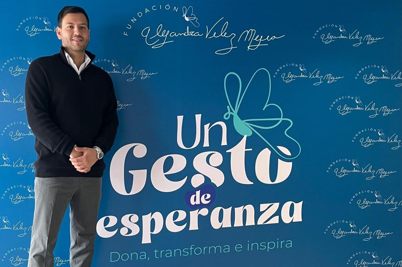Graduado UAM, Director Ejecutivo de la Fundación Alejandra Vélez Mejía