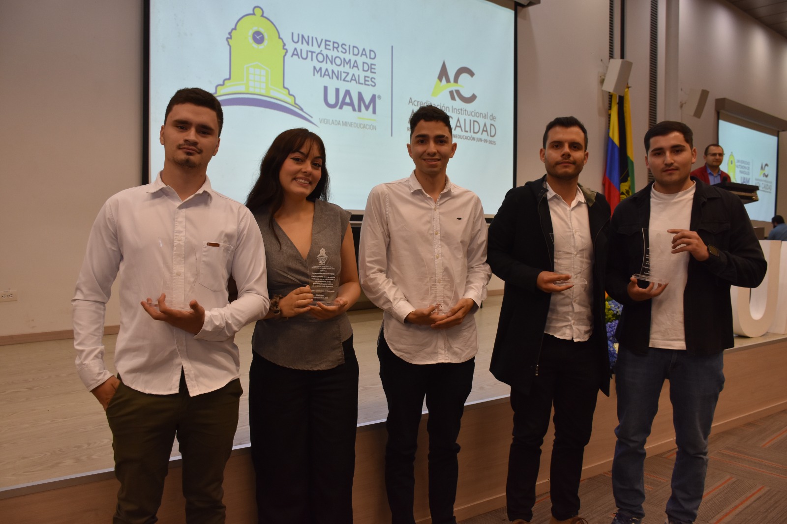 Reconocimiento a graduados UAM de los Programas Técnicos Profesionales