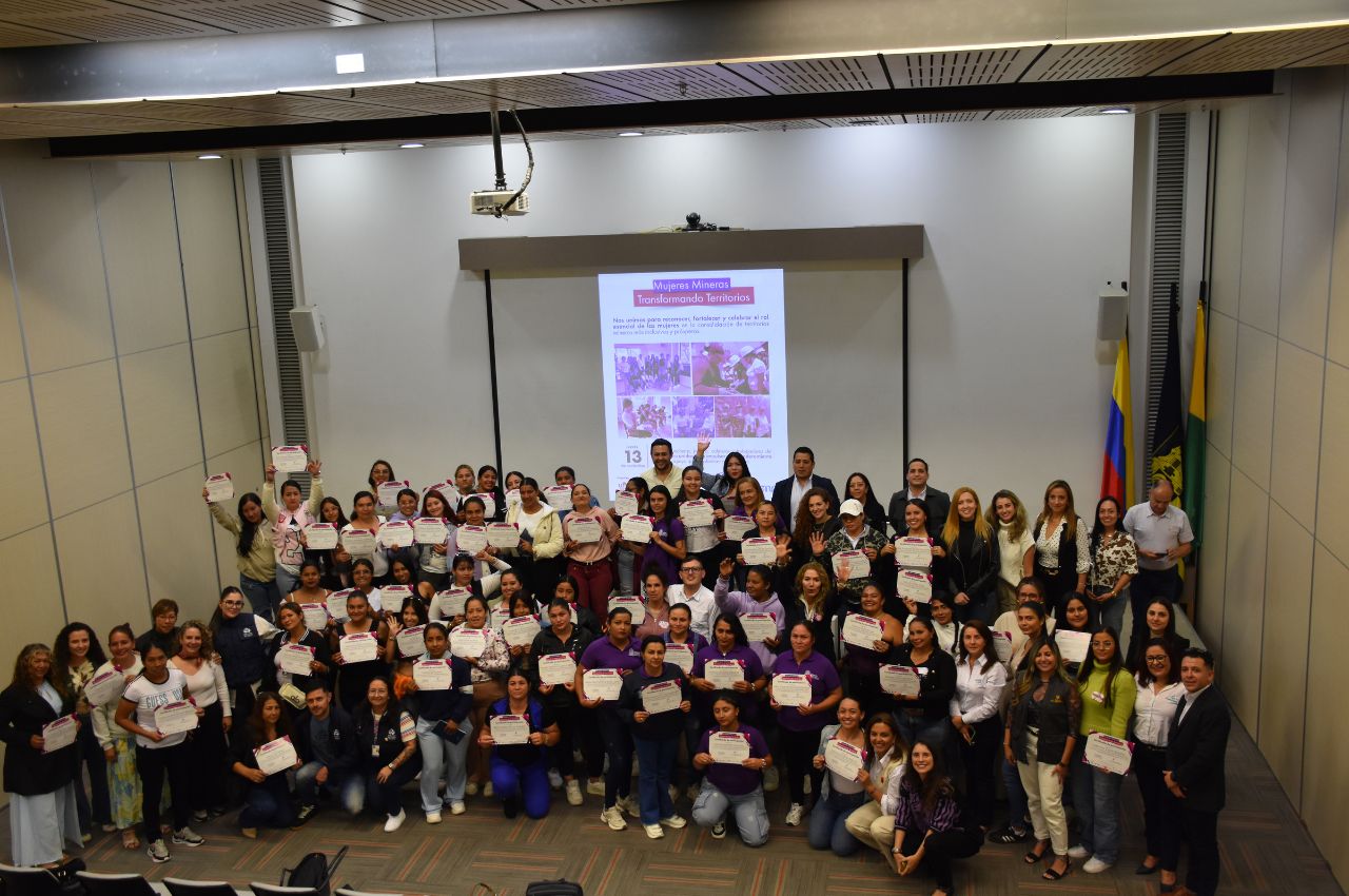 Mujeres mineras transformando territorios