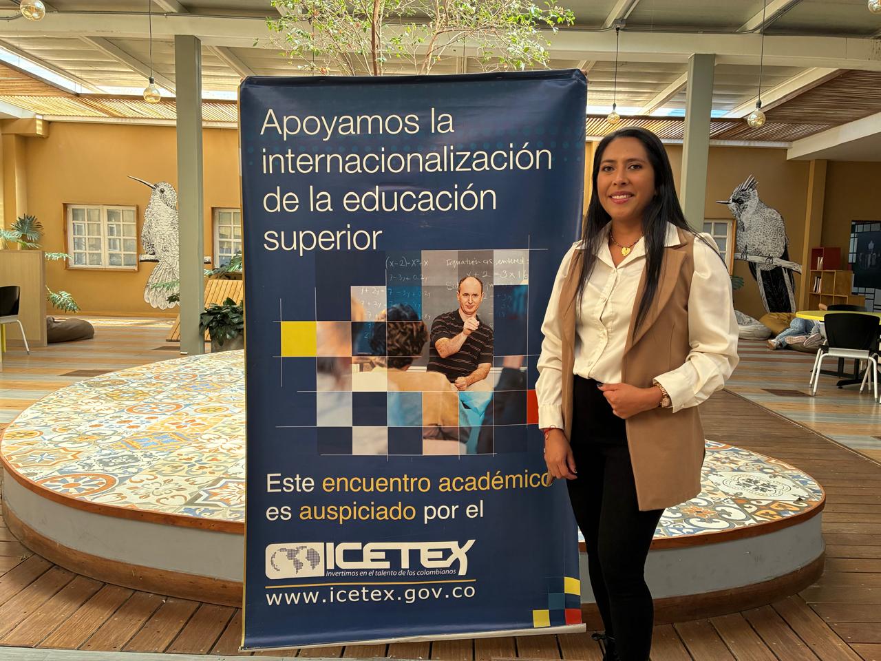 Docente UAM participó en Congreso Internacional en Costa Rica