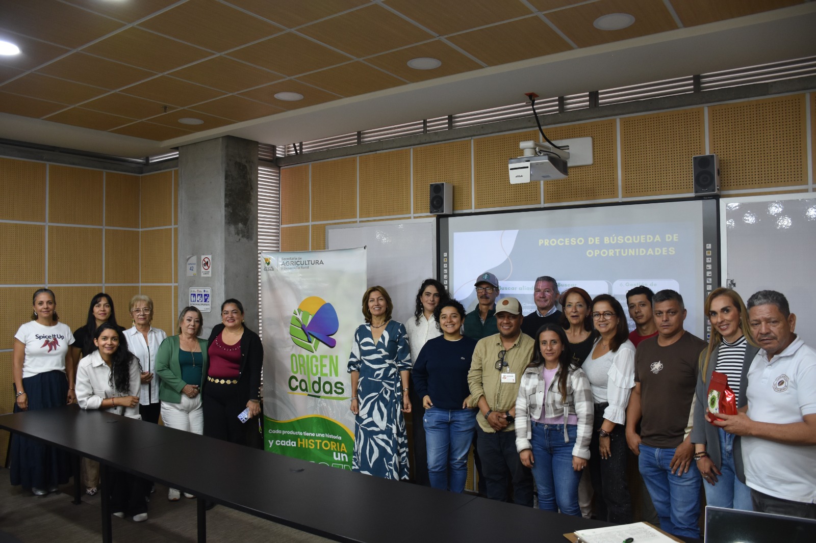 La UAM, Fenalco y Origen Caldas impulsan cooperación con empresarios