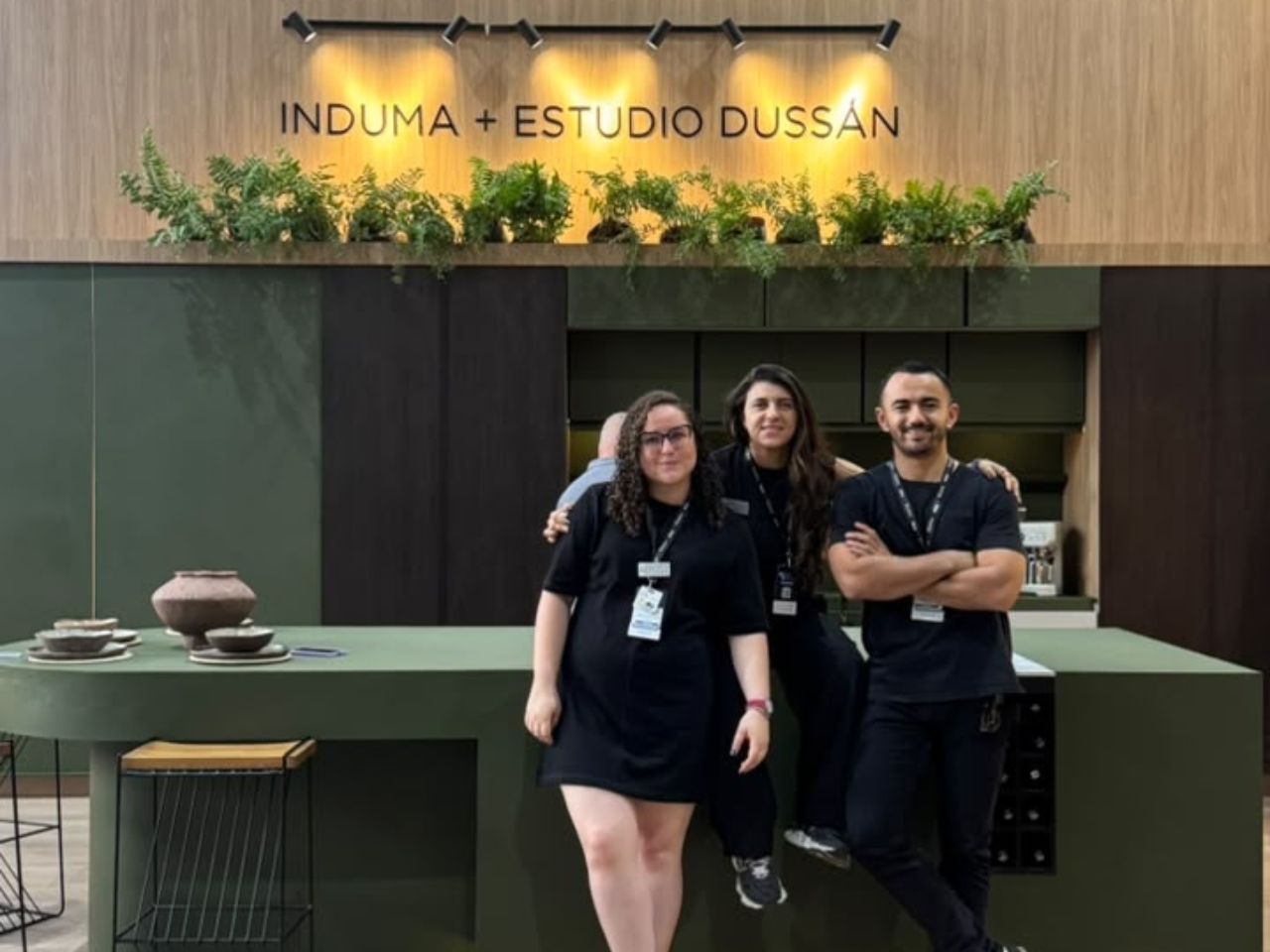 Graduados UAM llevan innovación de Caldas a la Feria de Diseño en Medellín