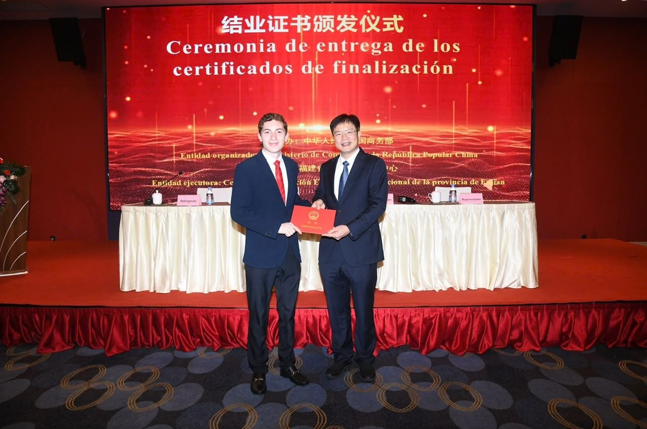 Estudiante UAM en seminario internacional en China
