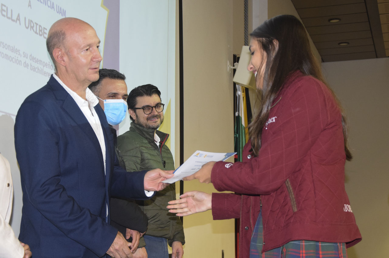 Becas UAM para estudiantes