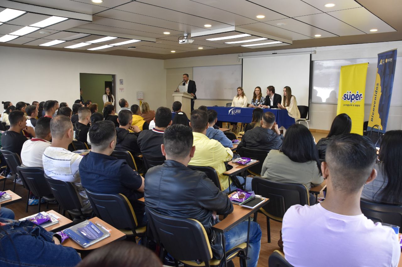 Lanzamiento del programa Técnico en Confitería