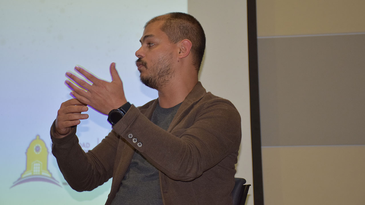 David Valencia, graduado del Colegio UAM y de los programas académicos Diseño Industrial y Especialización en Gerencia en Mercadeo Estratégico y Comercialización