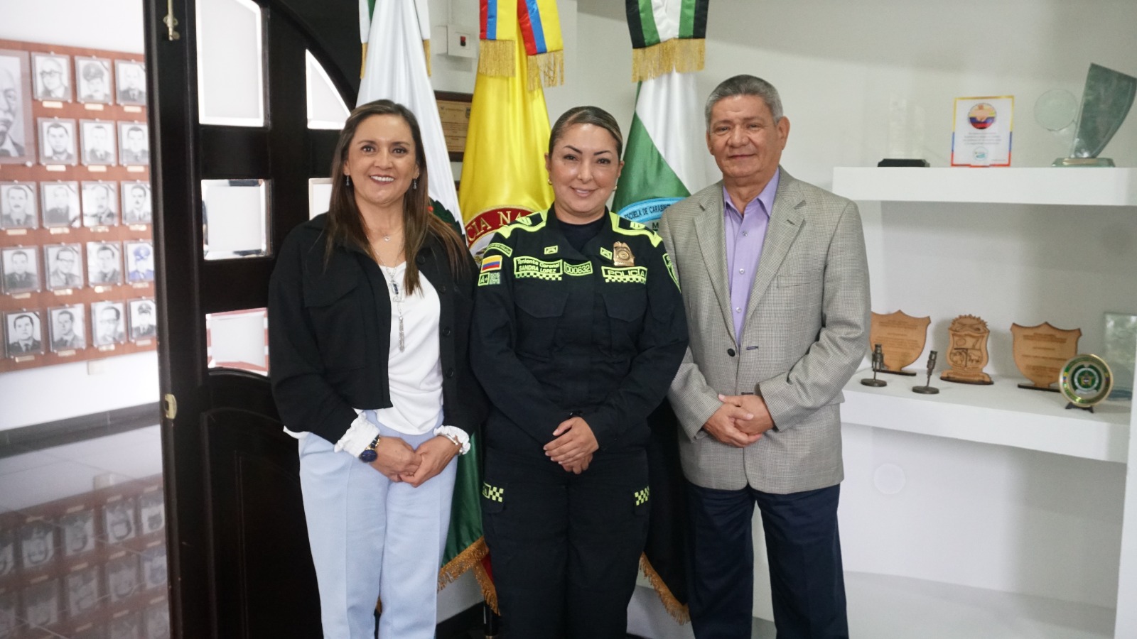 El programa Delfín visitó la Escuela de Carabineros
