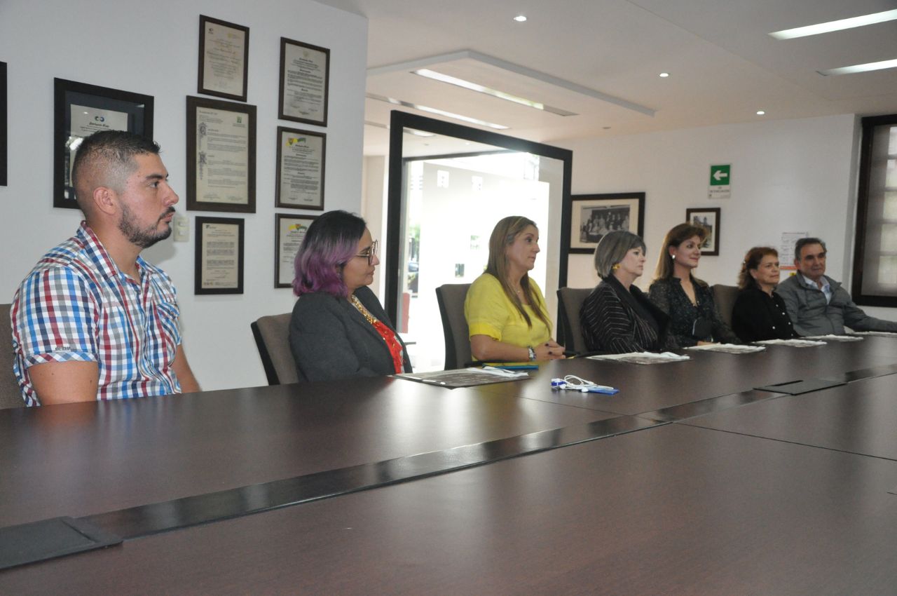 Directivas UAM con Colaboradores