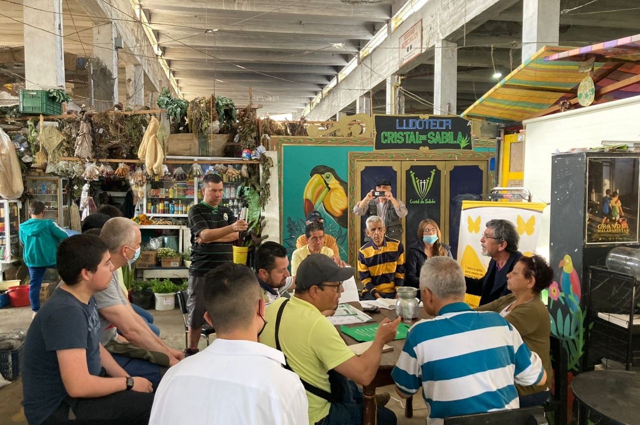 Intervención en la plaza de mercado