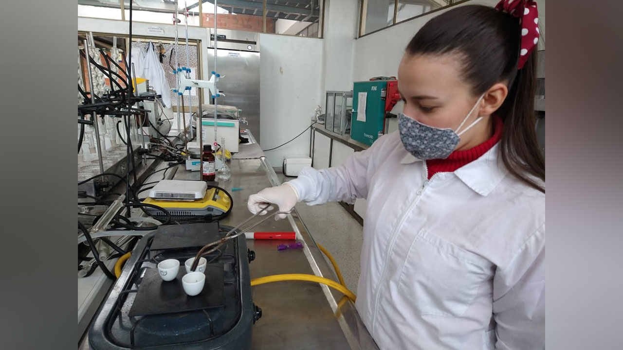 Jenny Paola Ríos Hernández, estudiante de la Maestría en Ingeniería de la Universidad Autónoma de Manizales