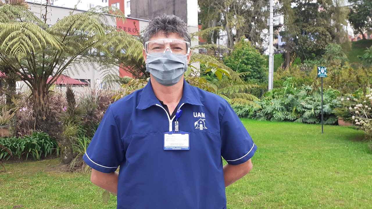 Jhon Jairo García, Servicios Generales UAM