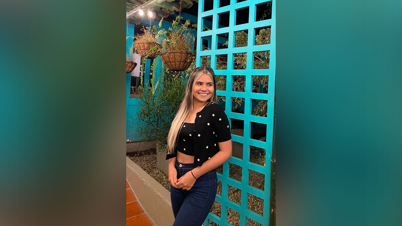 Laura Peñaloza, estudiante de Ingeniería Biomédica