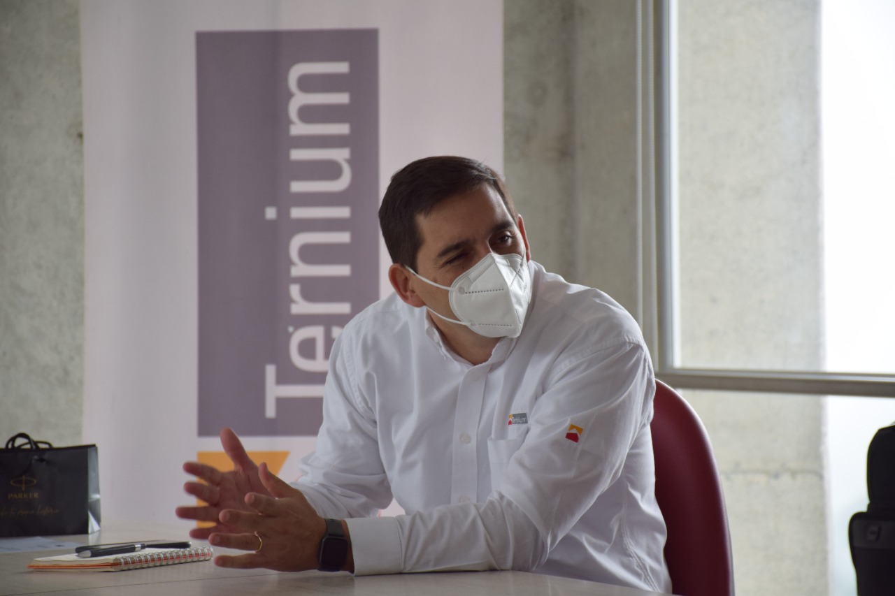 Martín Ceballos Paz, Gerente de Recursos Humanos de Ternium uam